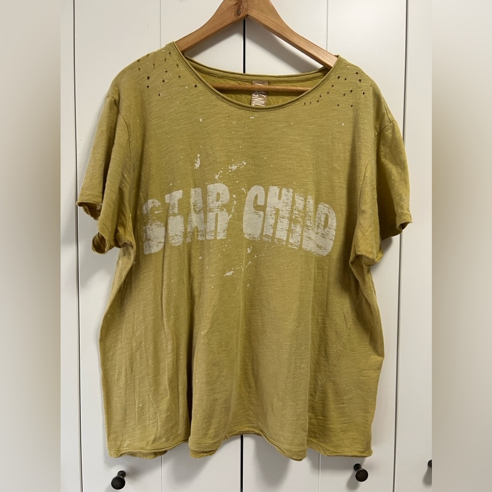 Magnolia Pearl Olive Green Distressed Graphic Short Sleeve Tee